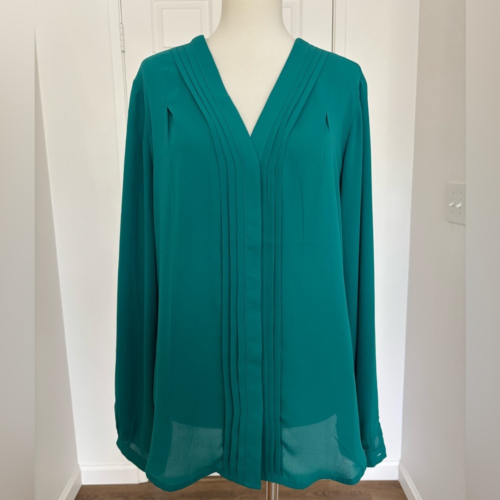 Miami Teal V-Neck Pintuck Blouse